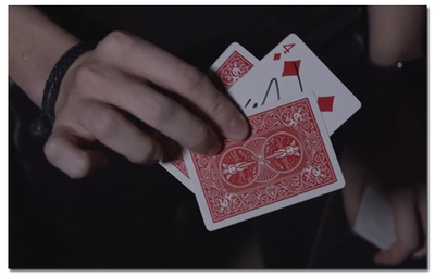 魔术道具 trapped 2.0 三文治效应 鬼牌找牌扑克 纸牌