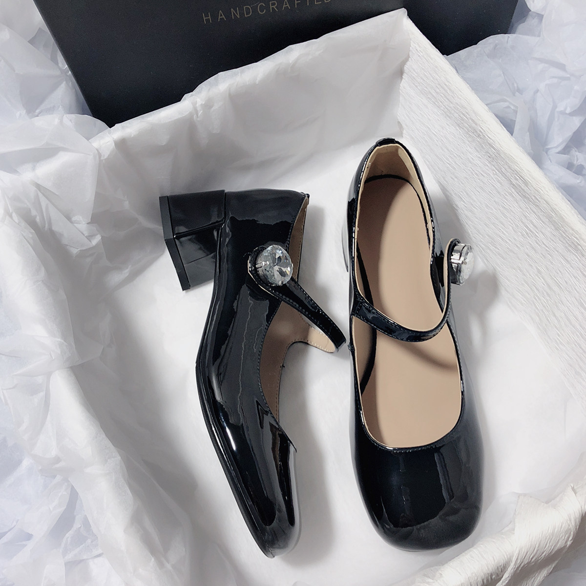 森屿海巷miu鸽子蛋超大水钻单鞋粗文艺复古日系单鞋