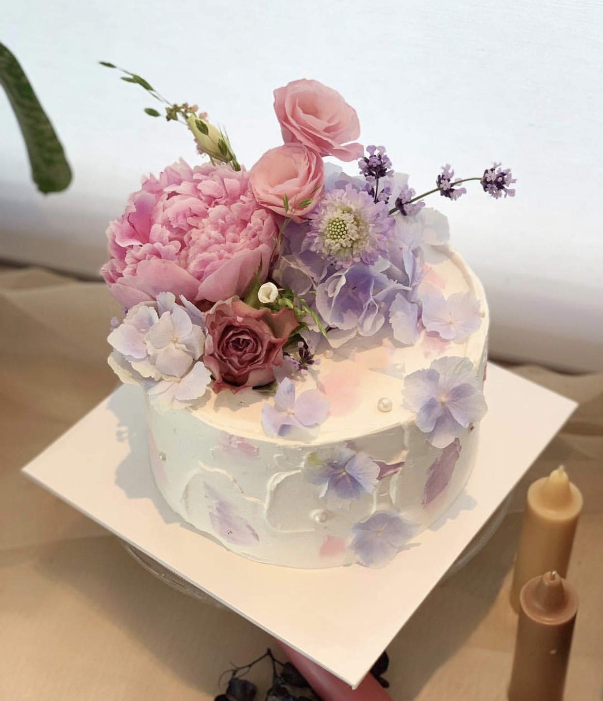 西岱岛北京同城配送party生日蛋糕紫色戚风鲜花蛋糕鲜花速递同城