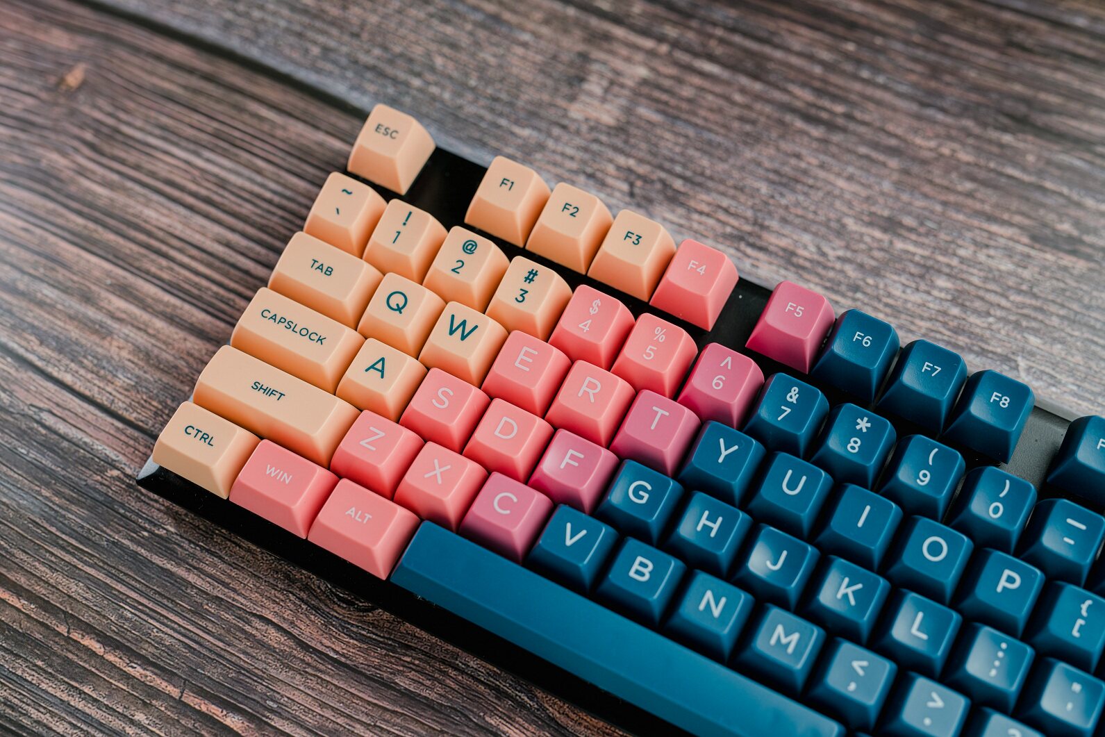 键帽小精灵vilebloom宝可梦机械键盘sp球帽sa牙哥键盘