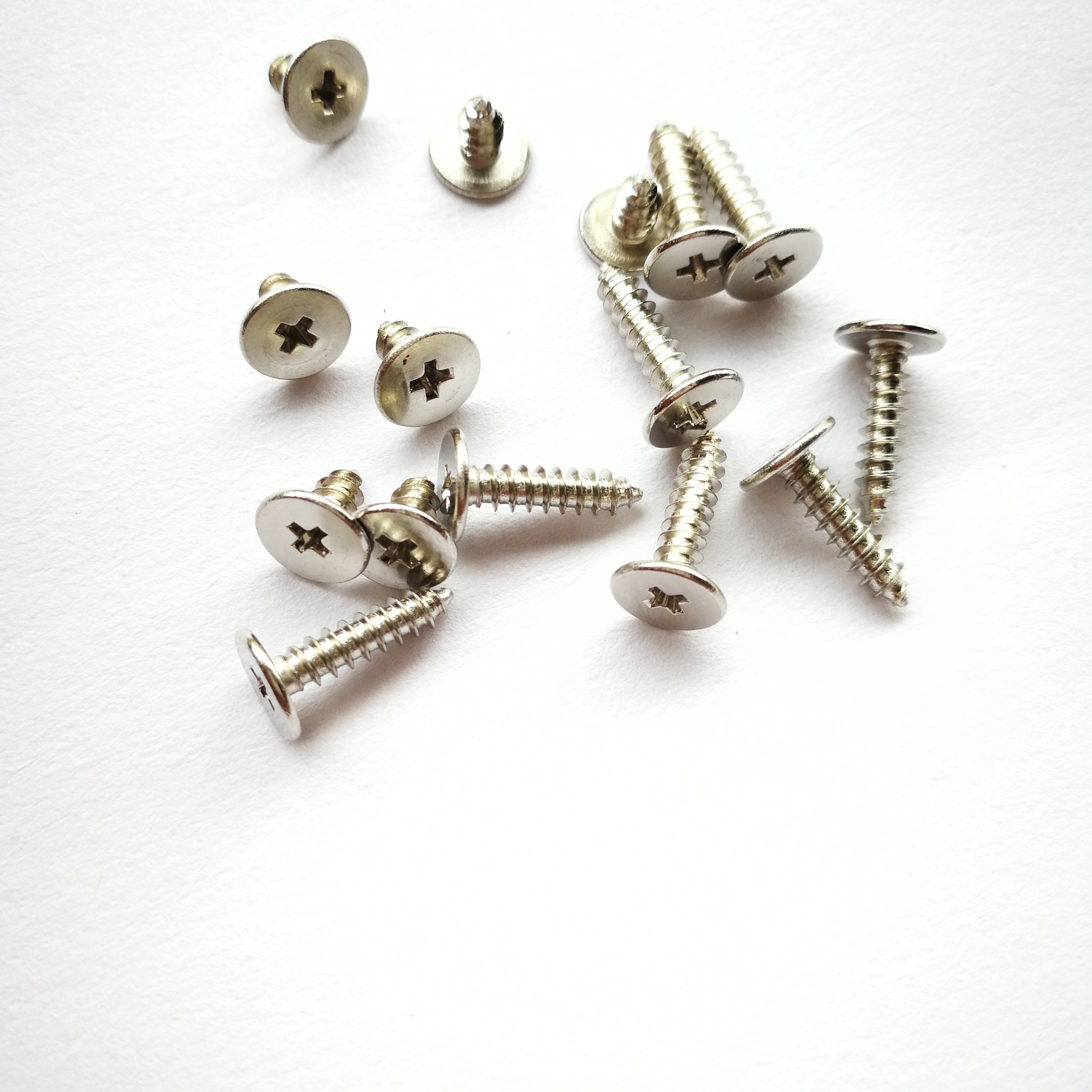 ca扁平头自攻螺丝大平头薄头螺丝十字尖尾自攻螺钉m2.5 34头567mm