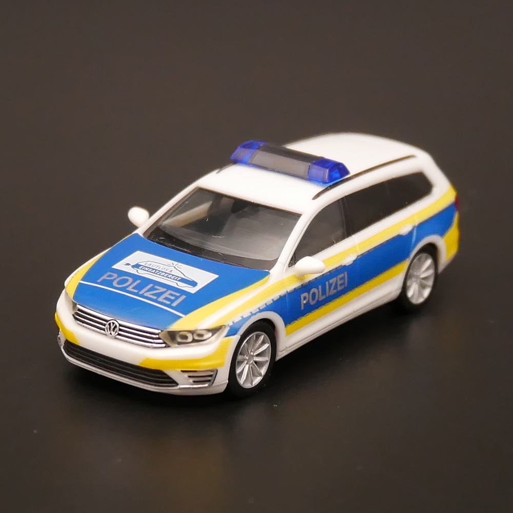 herpavolkswagenpassat德国帕萨特警车模型汽车玩具摆件车模