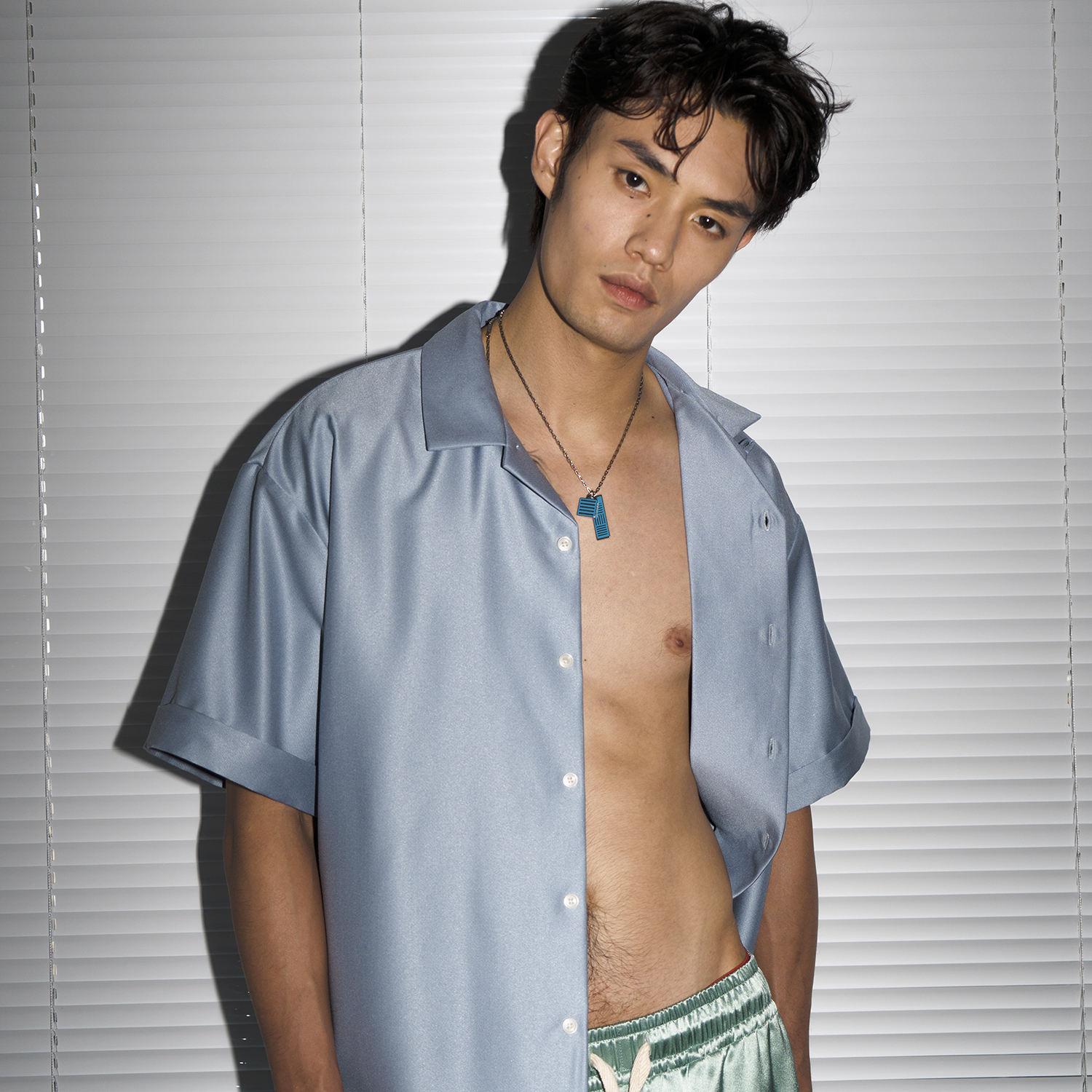 TENT STUDIO® M500-2020SS [招牌主推] 雾霾浅灰蓝宽松缎面衬衫