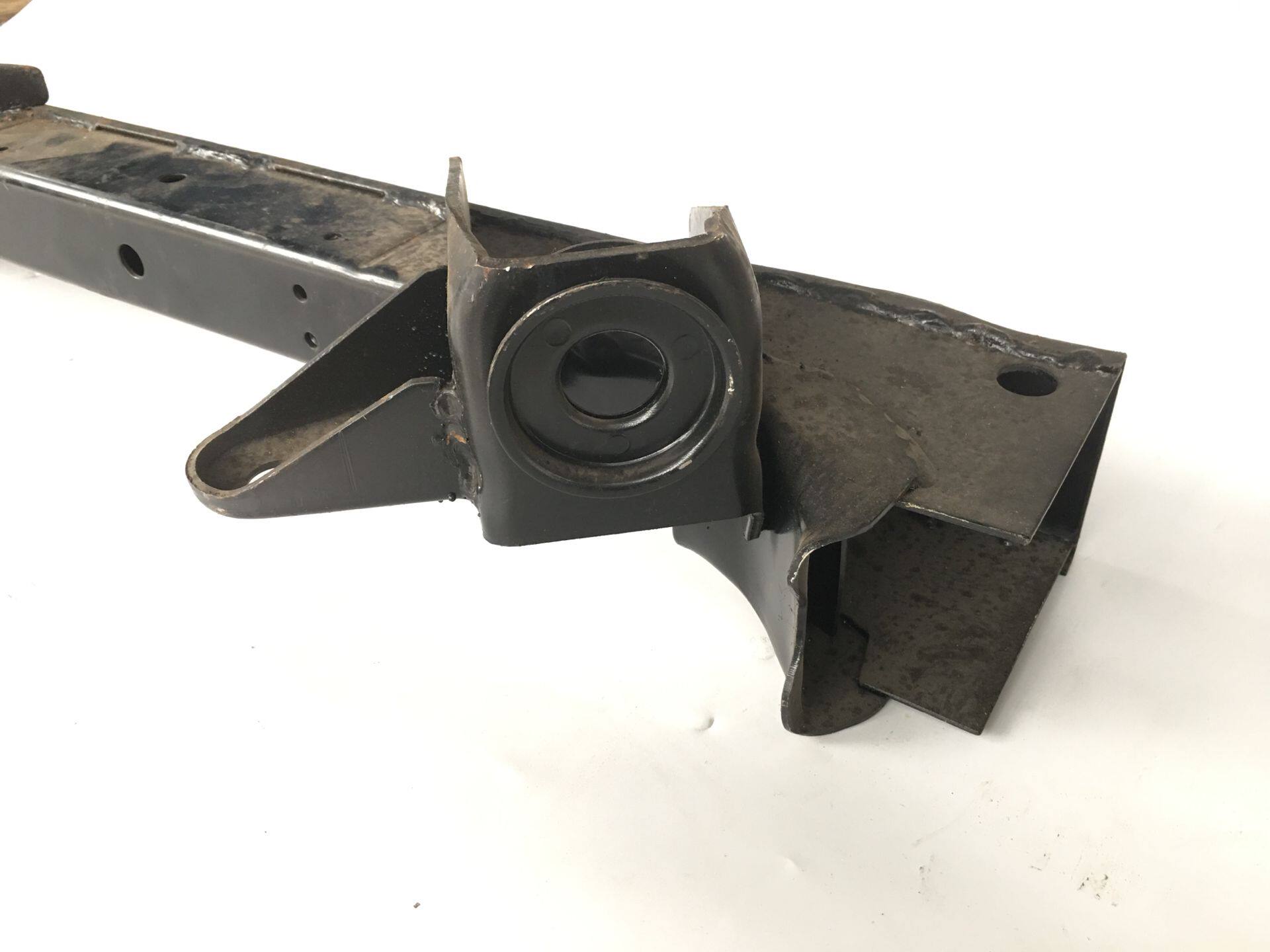 庆铃五十铃皮卡竞技者江铃宝典大梁车架定位支架其他