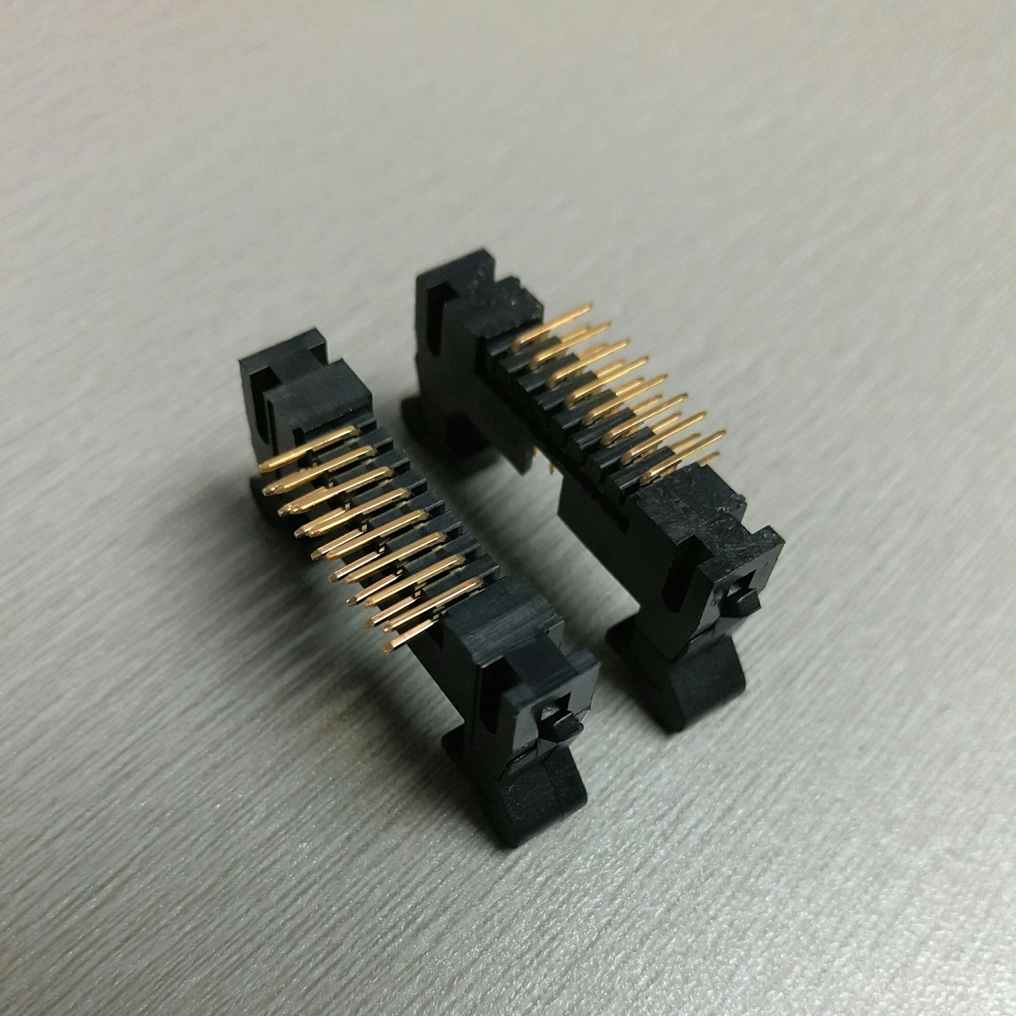 弯针新品20mm弯插牛角插座dc2勾勾排插16pin连接器