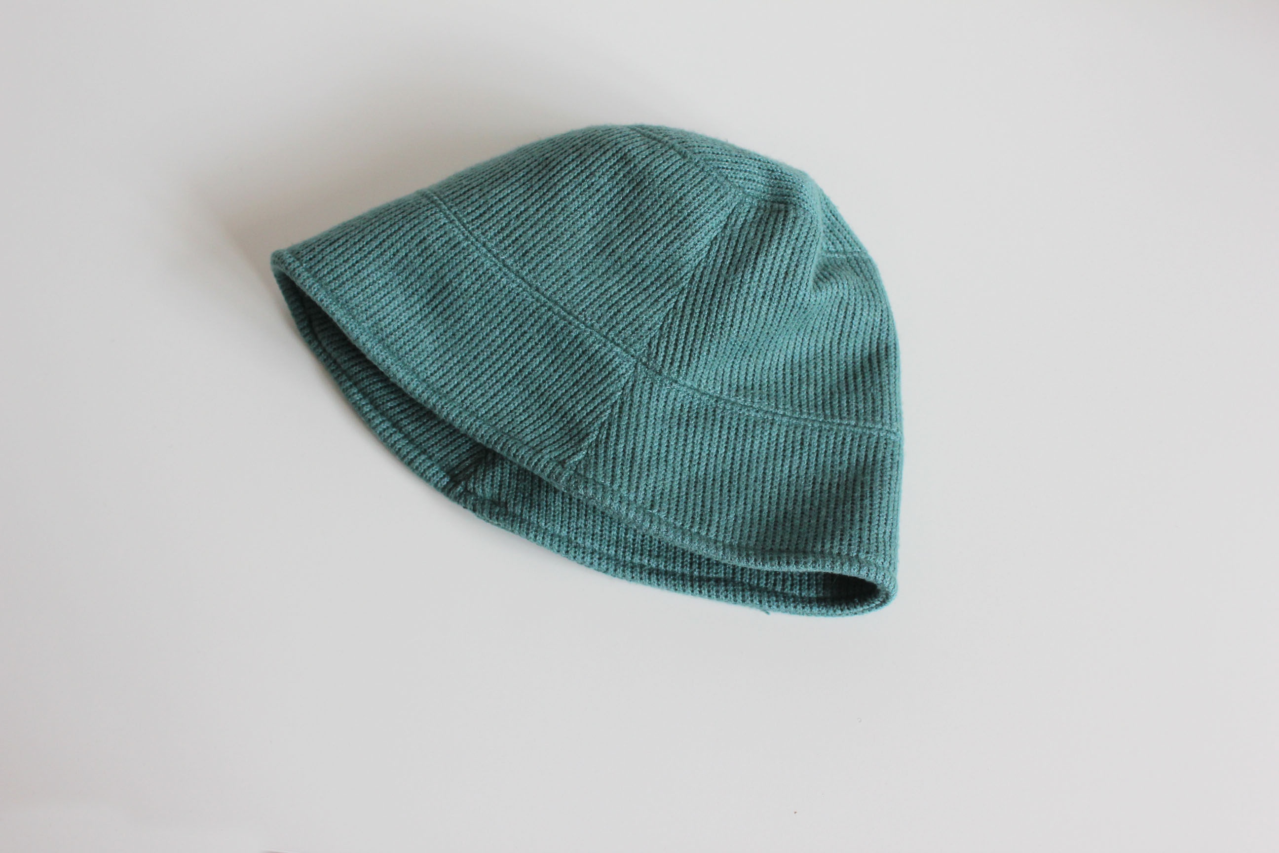 什么仙儿色啊～美翻的秋季百搭针织直筒渔夫帽桶帽