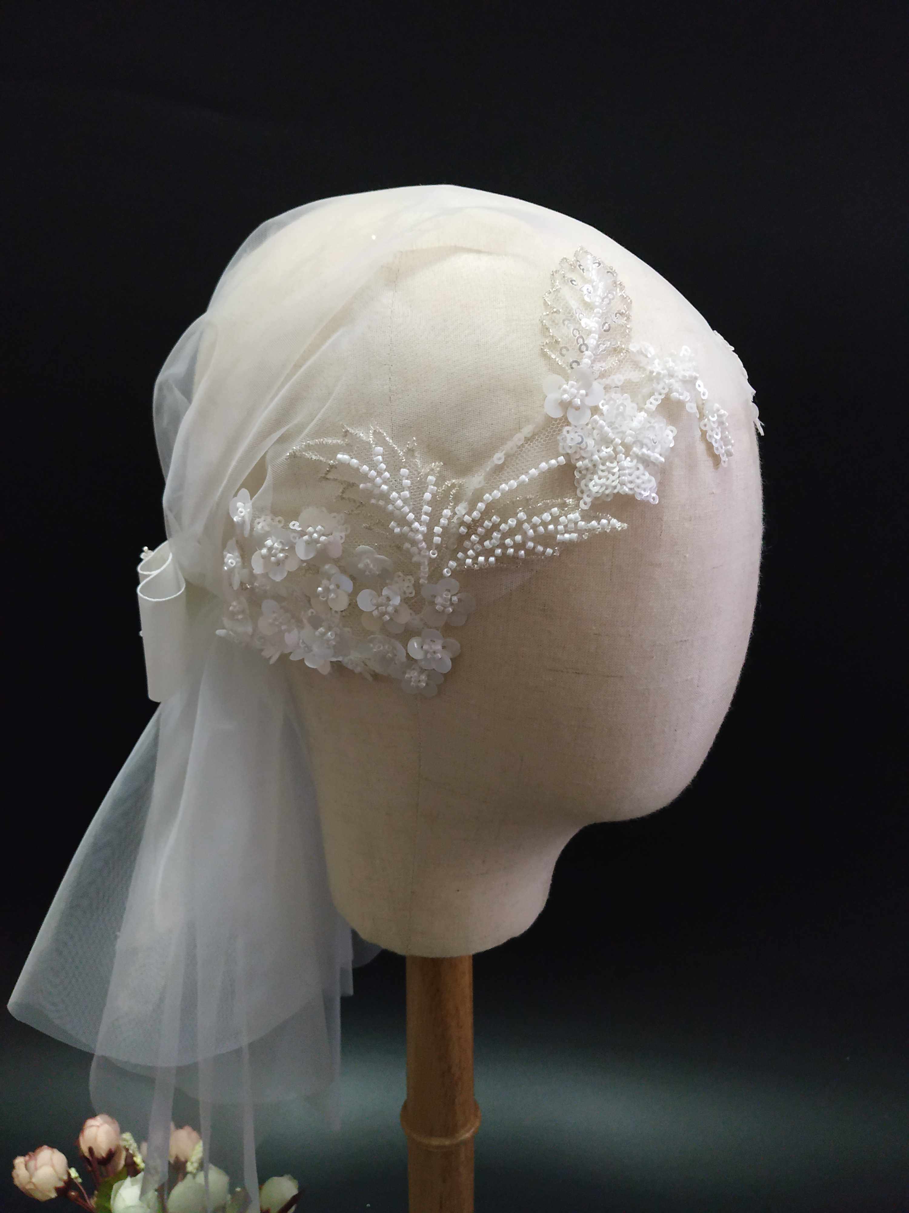 晶世因缘原创仙美蕾丝珠绣帽子头纱复古蝴蝶结头纱