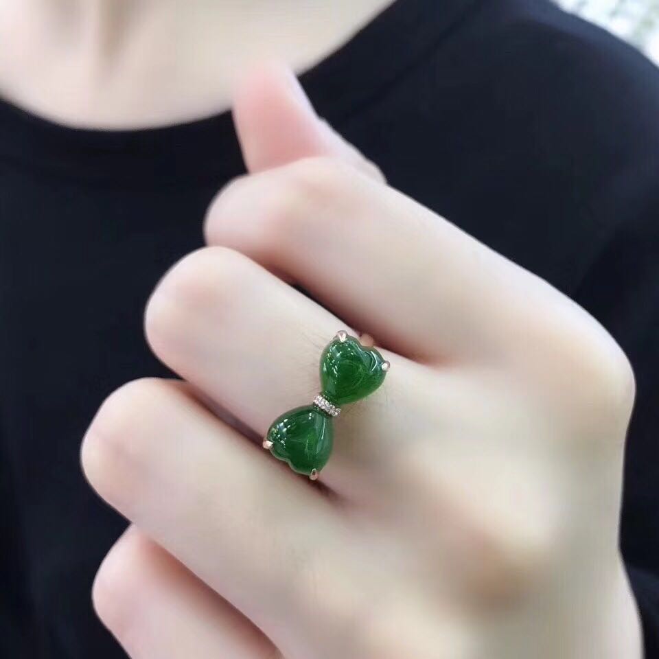 金镶玉老婆女友礼品情人节指环戒指金指环18k镶嵌手饰