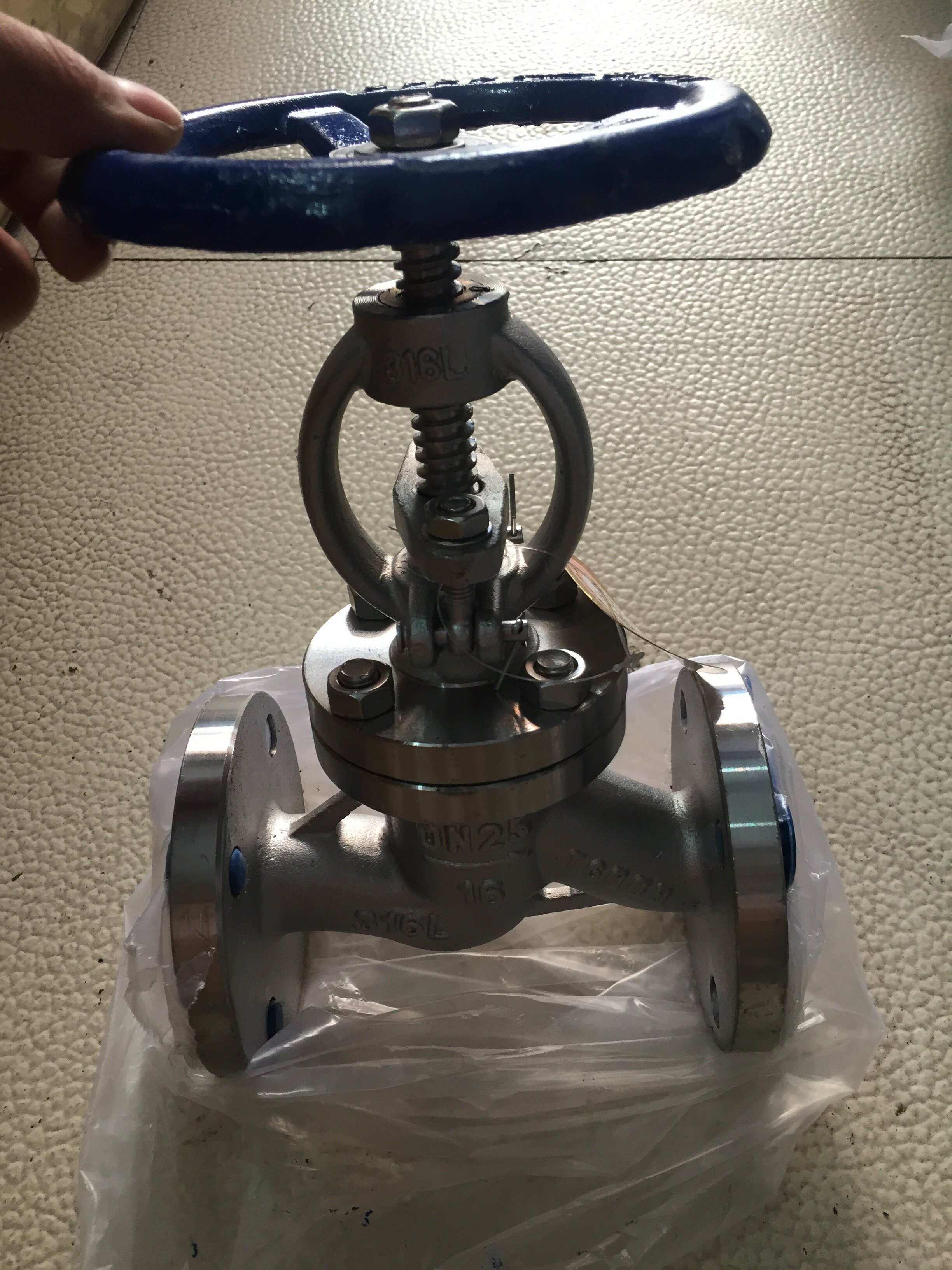 不锈钢法兰截止阀