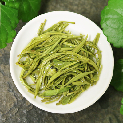 芽尖毛尖绿茶2021新茶特级云南春尖高山银丝茶叶500g散装礼盒装