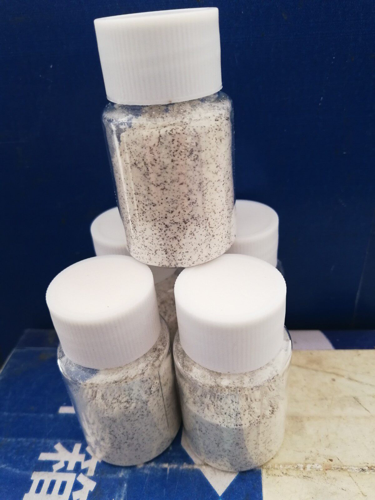 观赏鸟鸟药/芙蓉鸟鸟药换毛增色/增色剂红色红色素 10克 一瓶包邮