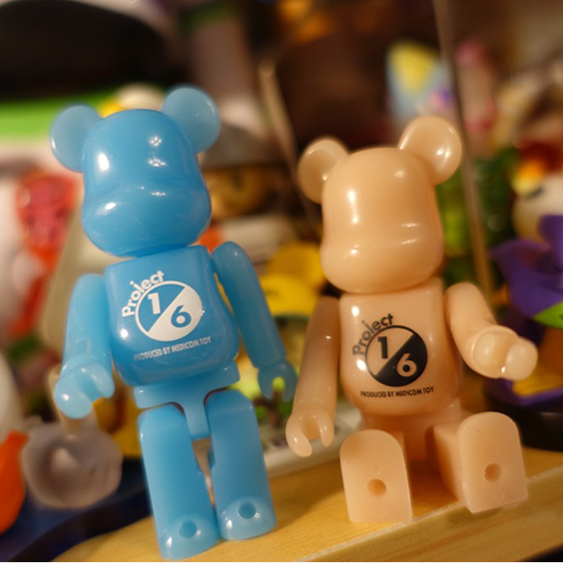 绝版限定积木熊bearbrickproject夜光红蓝100包邮正品潮玩盲盒