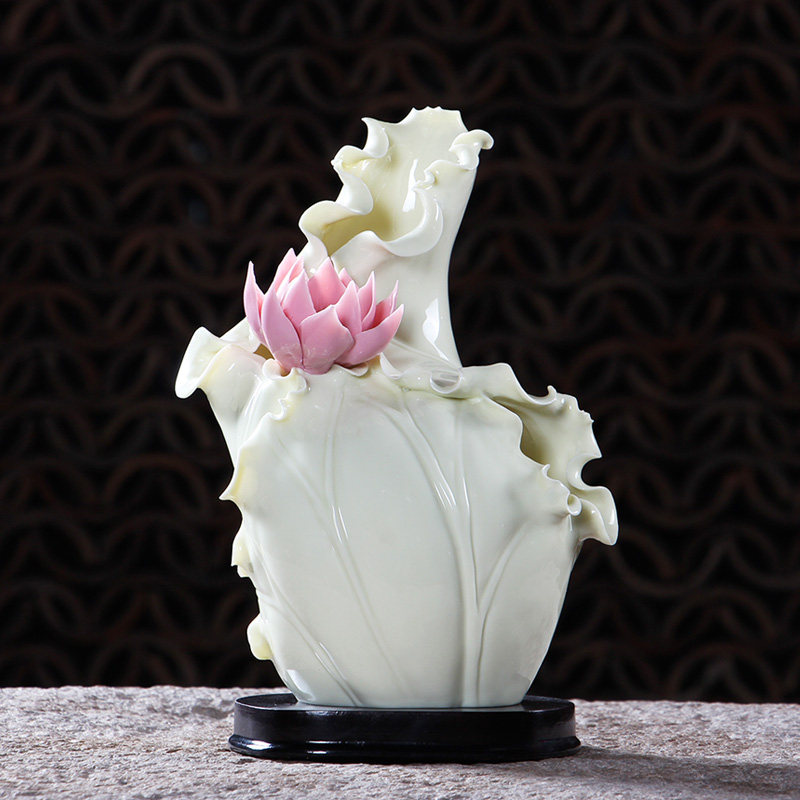 陶瓷创意礼品荷花荷趣瓶佛堂佛教用品香插香筒摆件