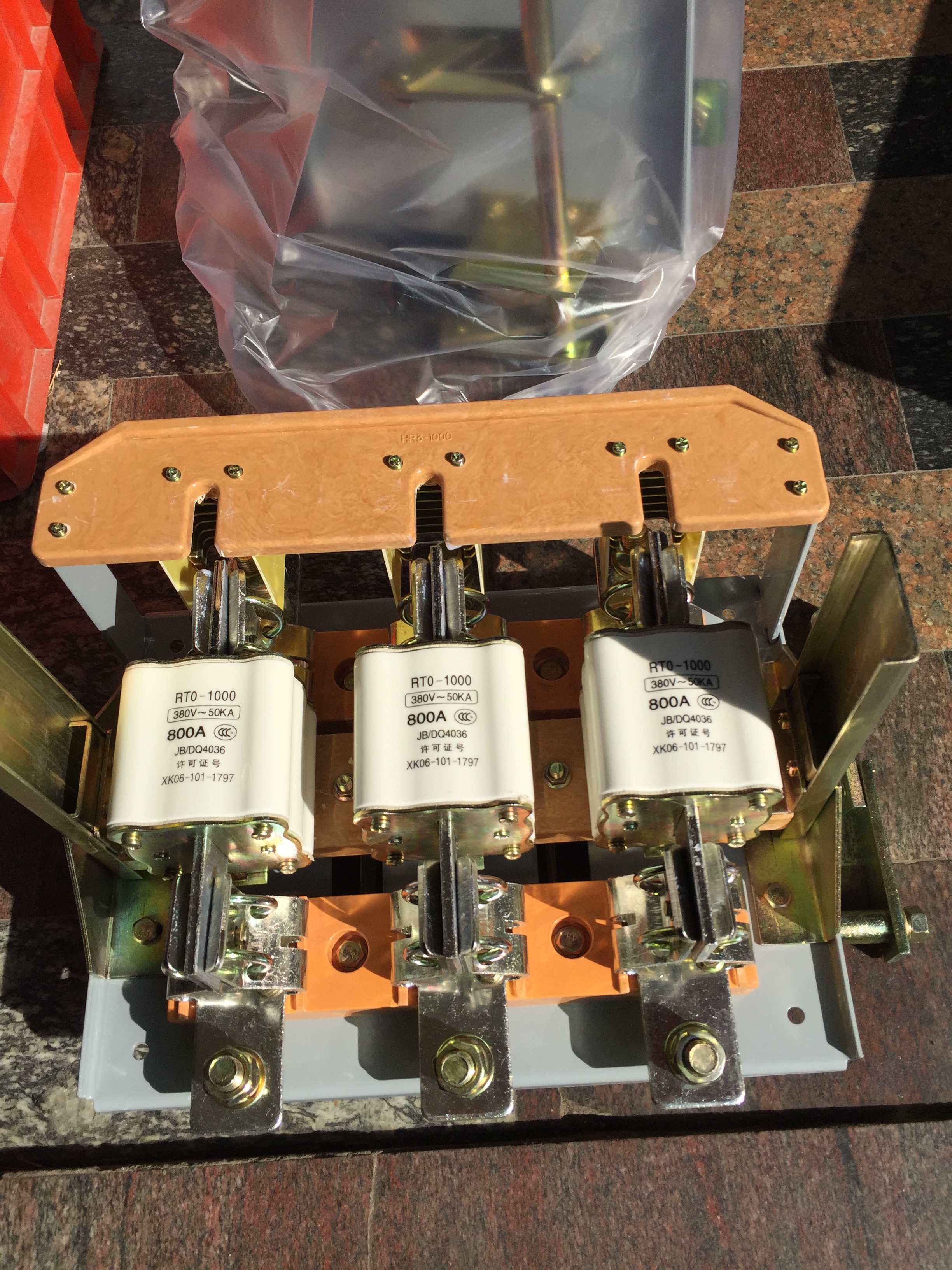 hr3-1000a/800/34/32刀熔开关刀开关 熔断器式隔离开关含熔心紫铜