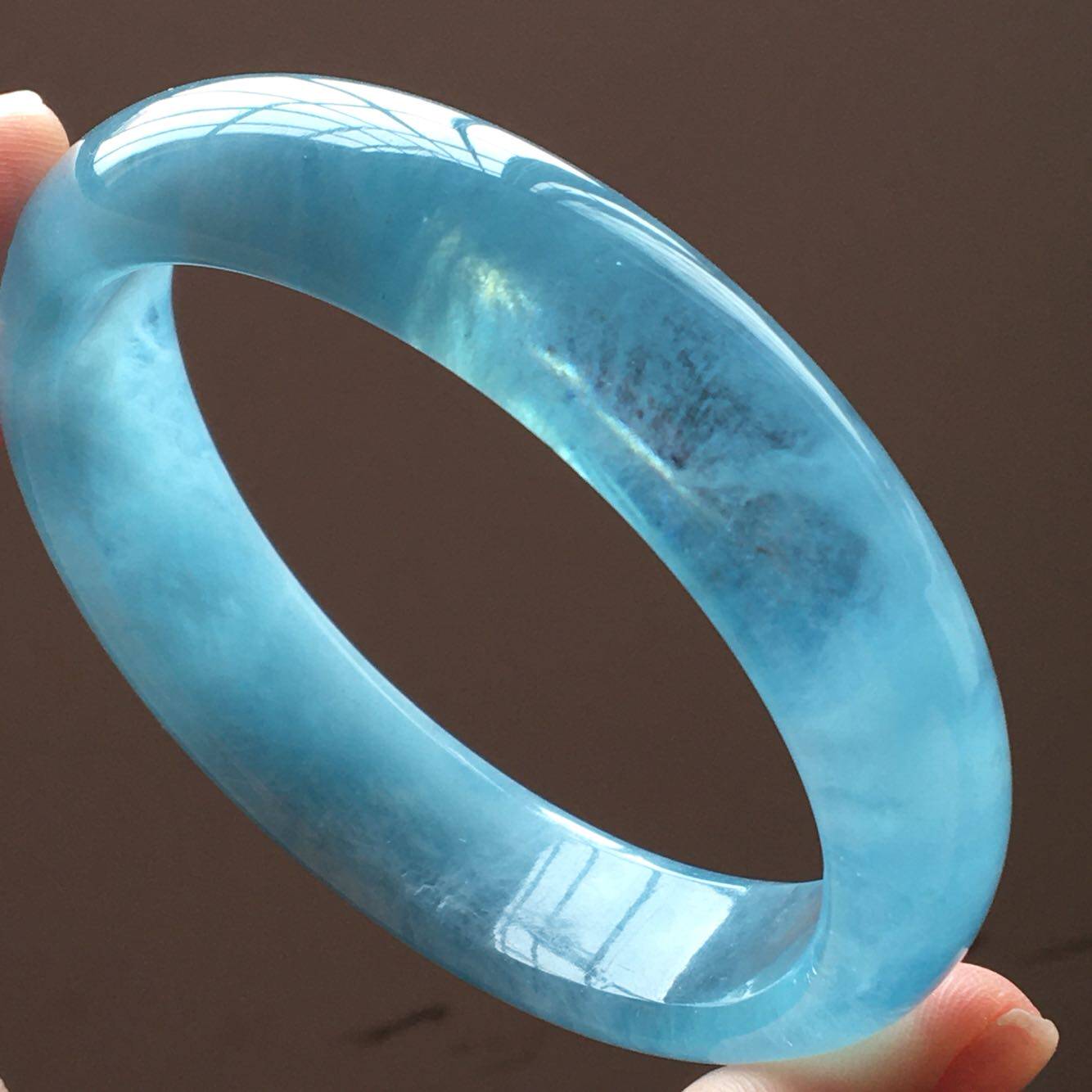 冰透天然海蓝宝手镯女款冰蓝透彻纯正海水玛利亚手镯