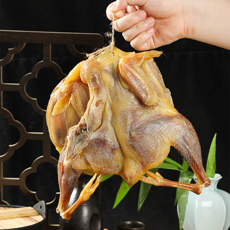 安徽土特产正宗农家自制散养风干鸡整只六安咸腊腌肉