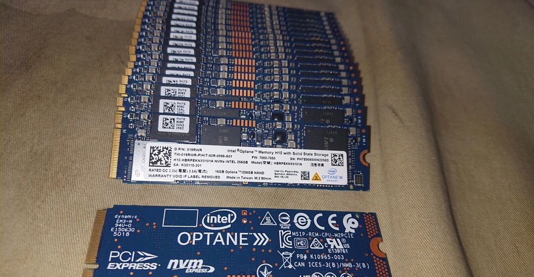 硬盘英特尔h1016256gm2接口nvme固态ssd加速固态硬盘