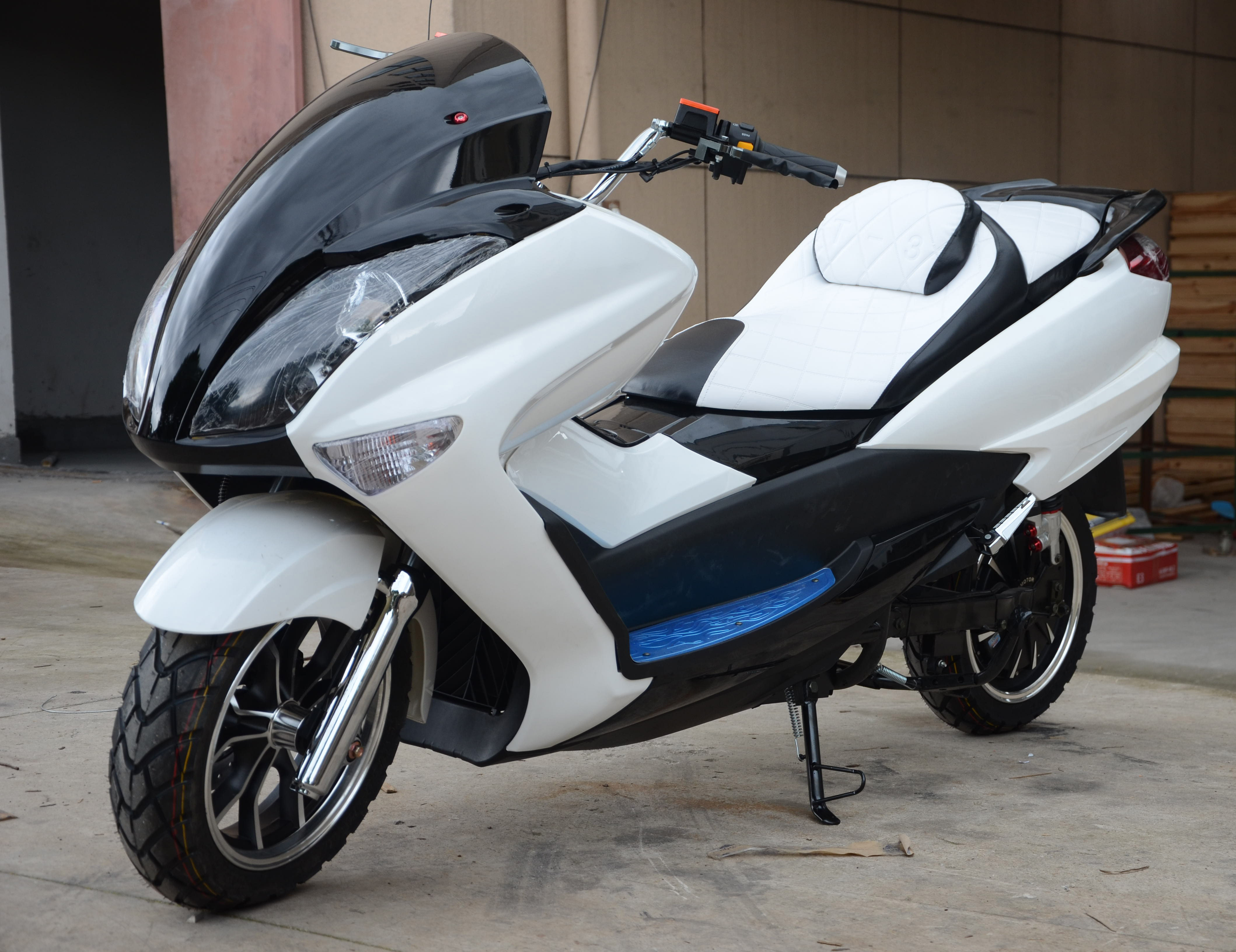 马杰斯特t3摩托车电动车里程表公里表速度表油表米摩托车齿轮