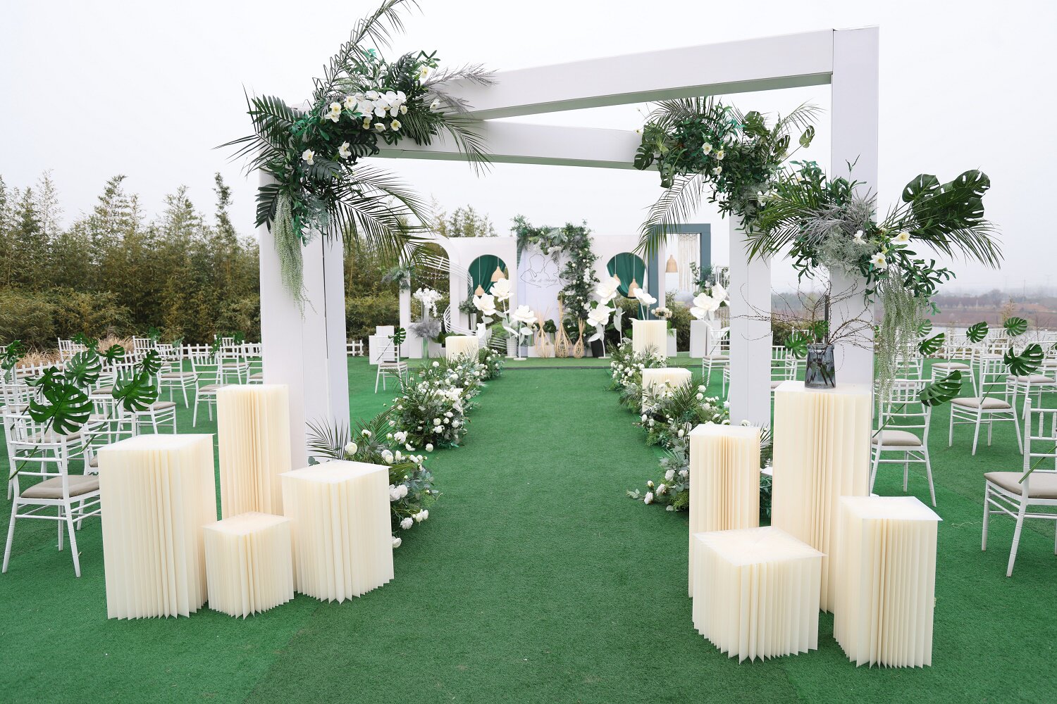 2020新款婚庆道具路引舞台台美方形折台装饰路引