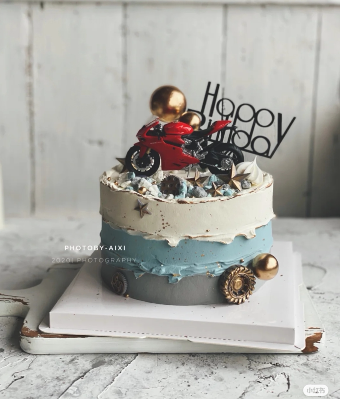 生日蛋糕装饰摆件宝马雅马哈杜卡迪摩托车机车模型帅气节日装扮用品