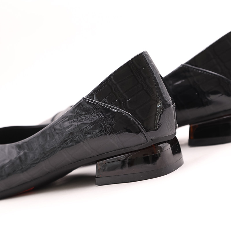 雄虎单鞋女2021年春秋季新款方头真皮英伦风皮鞋单鞋