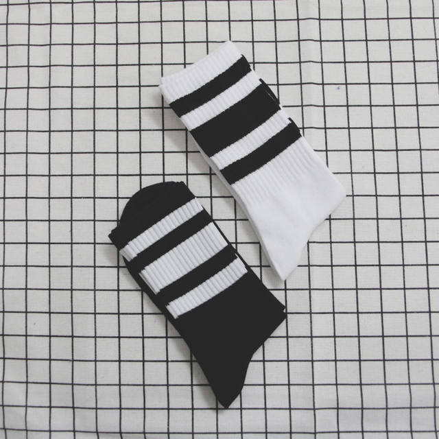 Korean socks men and women ins tube student trend Harajuku style ulzzang stockings summer cotton long socks men Korean socks men and women ins tube student trend Harajuku style ulzzang stockings summer cotton long socks men