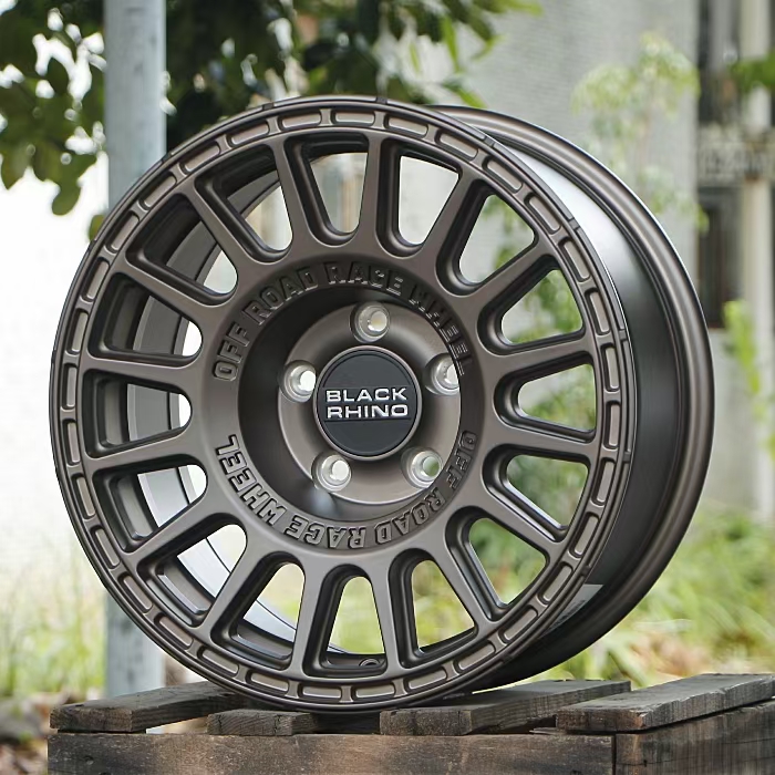 18寸黑犀牛越野改装轮毂适配陆巡460045004700铃拓拓路者轮毂