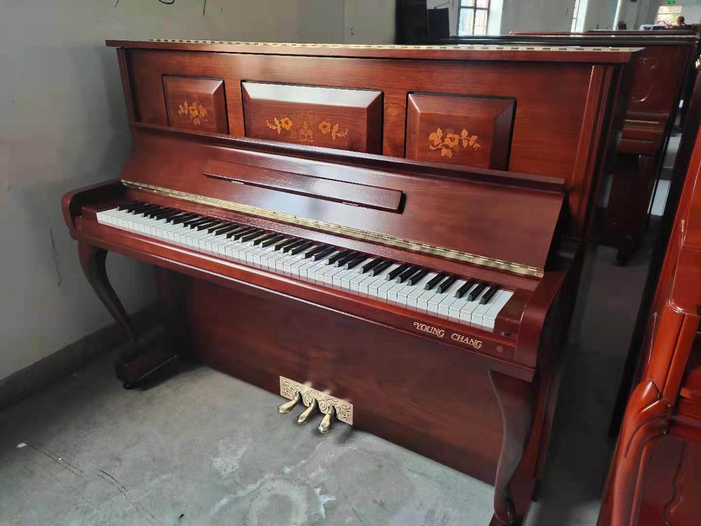 youngchang英昌u121韩国进口二手钢琴立式专业培训钢琴