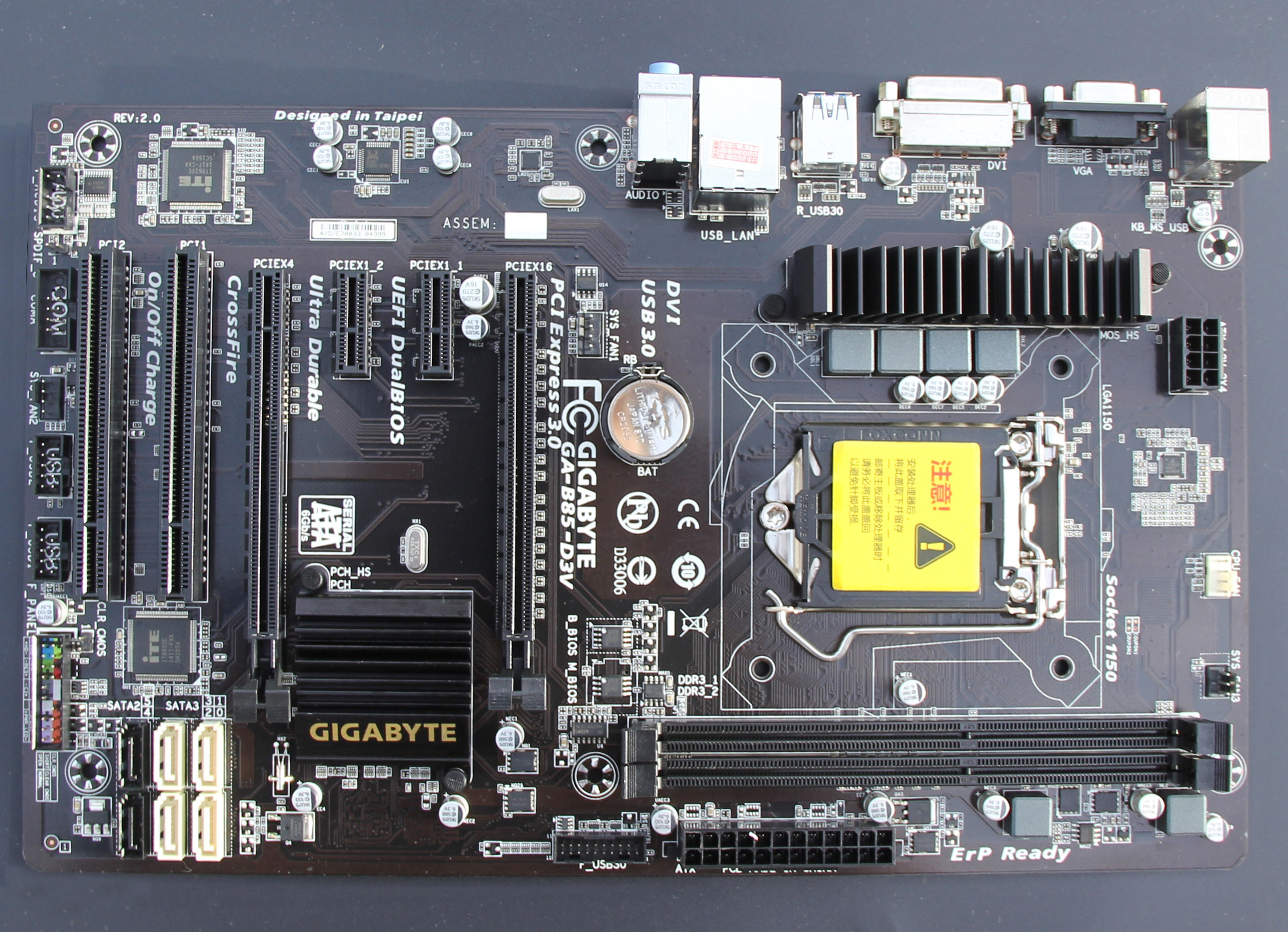 二年换新库存gigabyte技嘉b85d3v1150z87z97集显主板e3主板