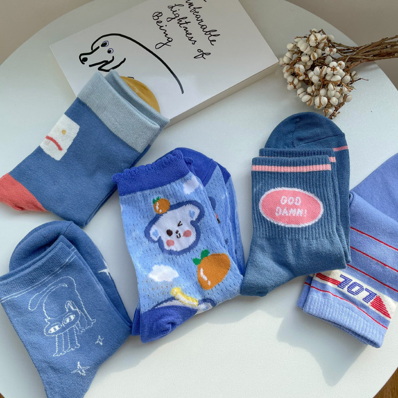 蓝色色系可爱卡通袜子女浅蓝色中筒筒袜中筒袜
