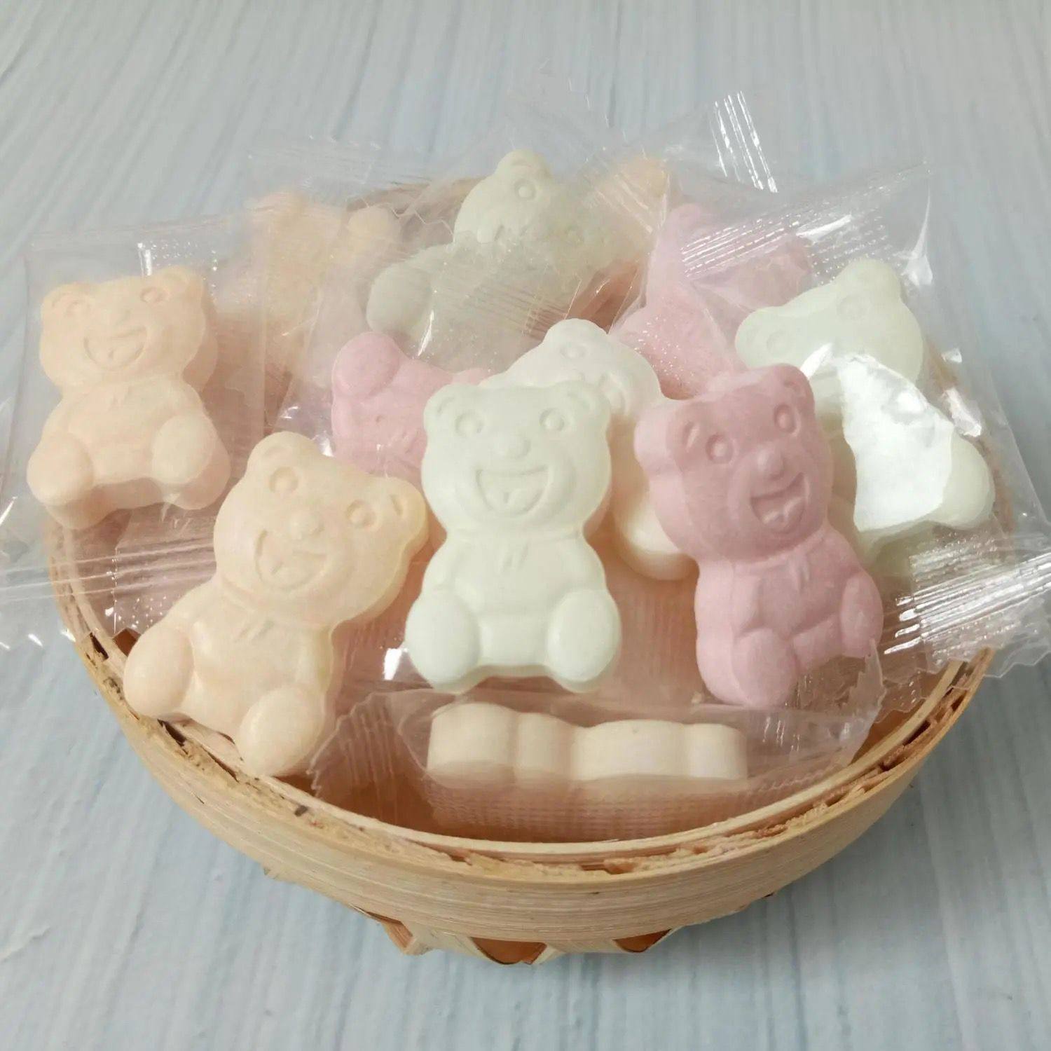 网红卡通小熊草莓味奶片干吃奶牛初乳奶贝奶酪奶片