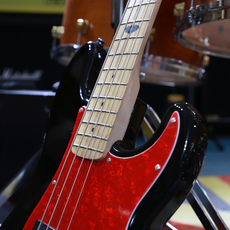 squier芬达falloutboybassist签名款电贝司爵士贝斯绝版包邮