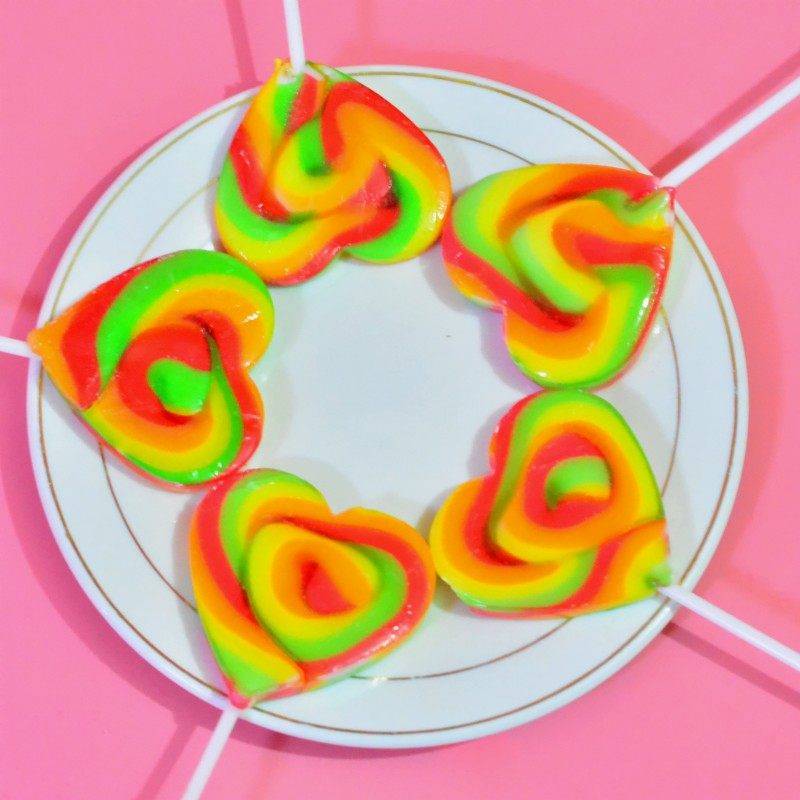 六一糖果礼物17g心形棒棒糖波板糖儿童休闲零食糖果