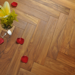 三层实木复合地板是大板子地板好还是小板子地板好_木地板实木地板_实木多层地板 复合地板