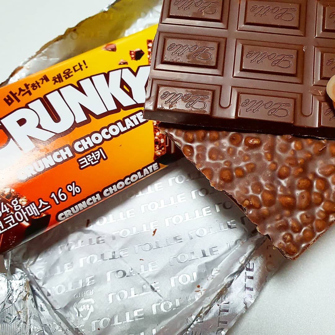 巧克力韩国进口零食乐天lotte脆米夹心加纳香浓巧克力制品