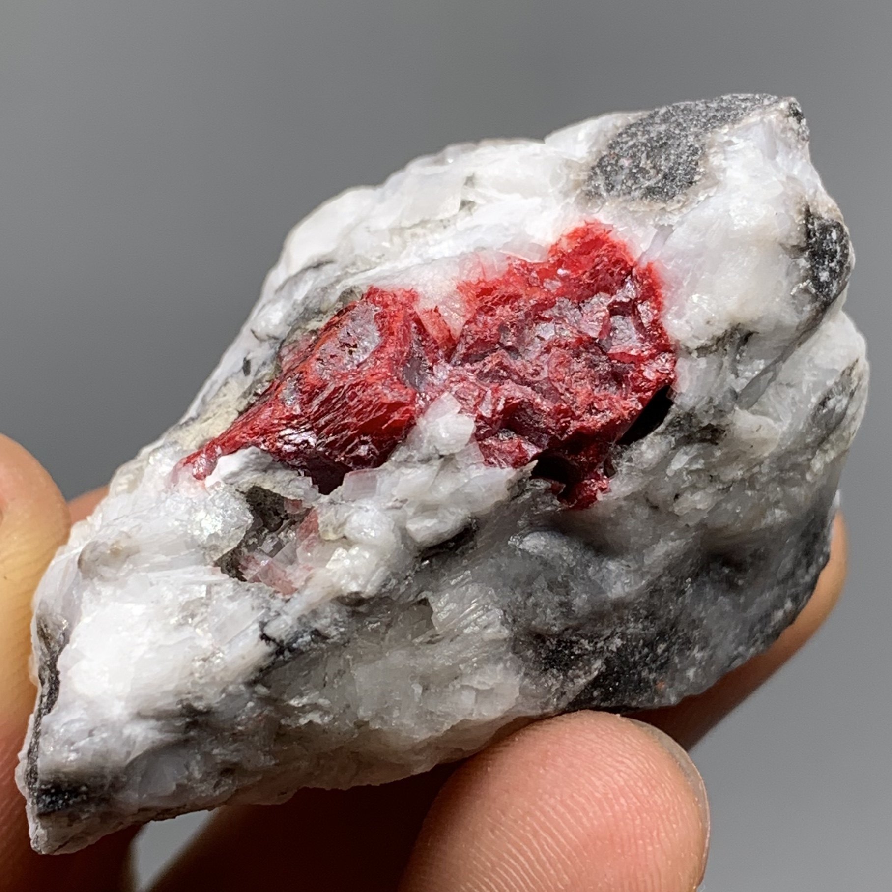 朱砂辰砂方解方解石石原矿石天然矿物晶体教学摆件