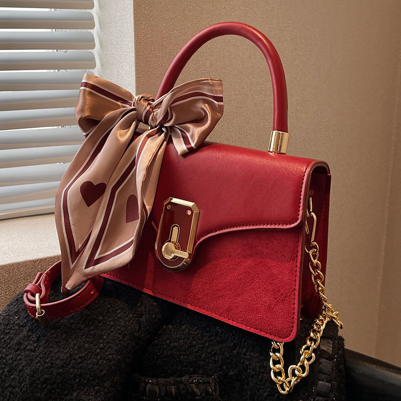 今年流行女士爆款手提小方包包2022新款高级腋下包