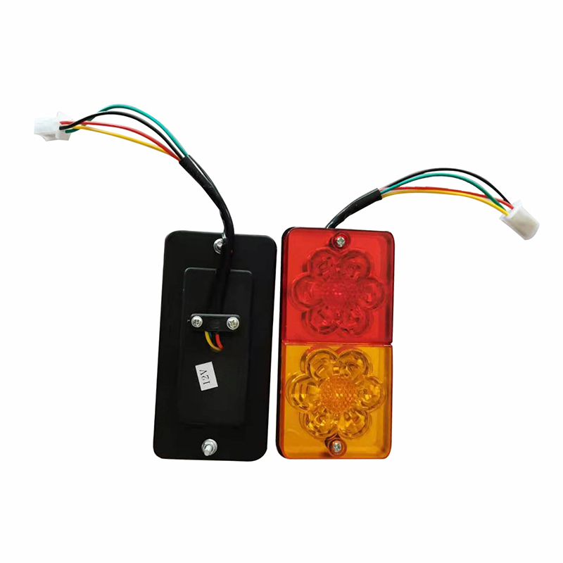 尾灯电动三轮车48v总成福田宗申隆鑫摩托三轮12v电动车灯