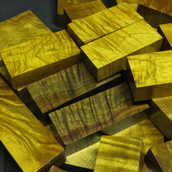 实木茶盘金丝楠木边角料雕刻木板料手机壳水波木雕