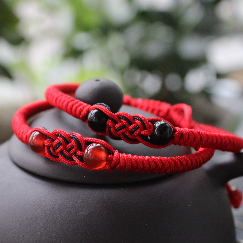 情侣红绳手链一对本命年男女款简约转运珠红线编织同心结玛瑙手串