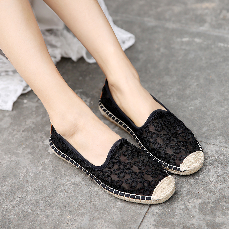 夏季亚麻草编蕾丝镂空小香风渔夫鞋女软底休闲时尚一脚蹬懒人帆布