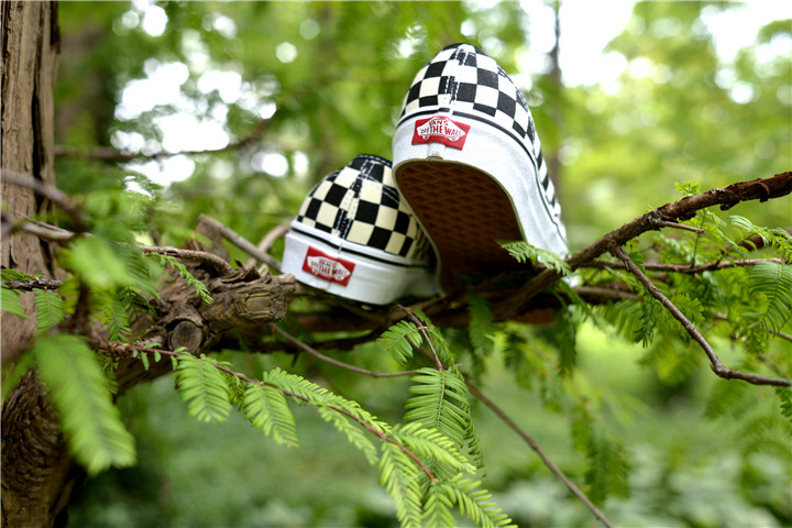 vans authentic 经典系带棋盘格男女休闲板鞋帆布鞋vn-0w4ndi0