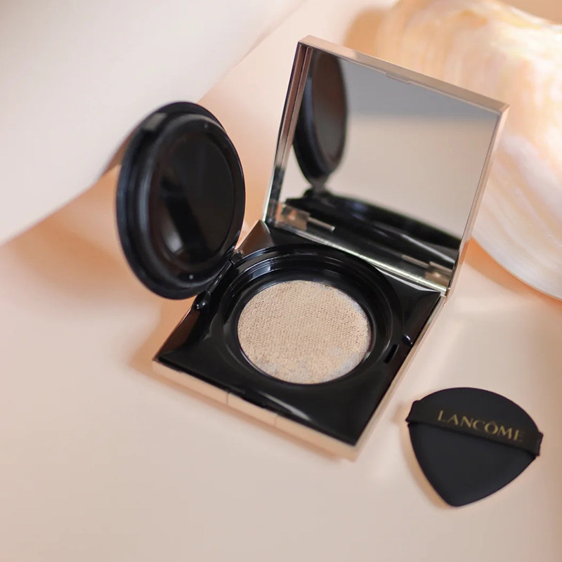 兰蔻菁纯气垫粉底液spf50自然持妆自带柔光细腻粉底液