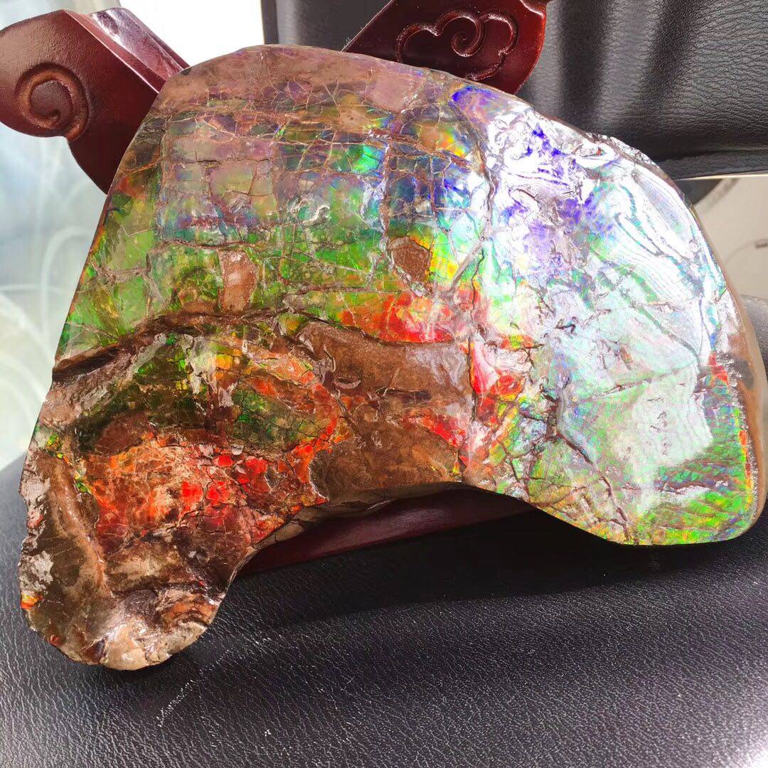 天然加拿大斑彩彩石原石摆件双面彩光爱我中国摆件