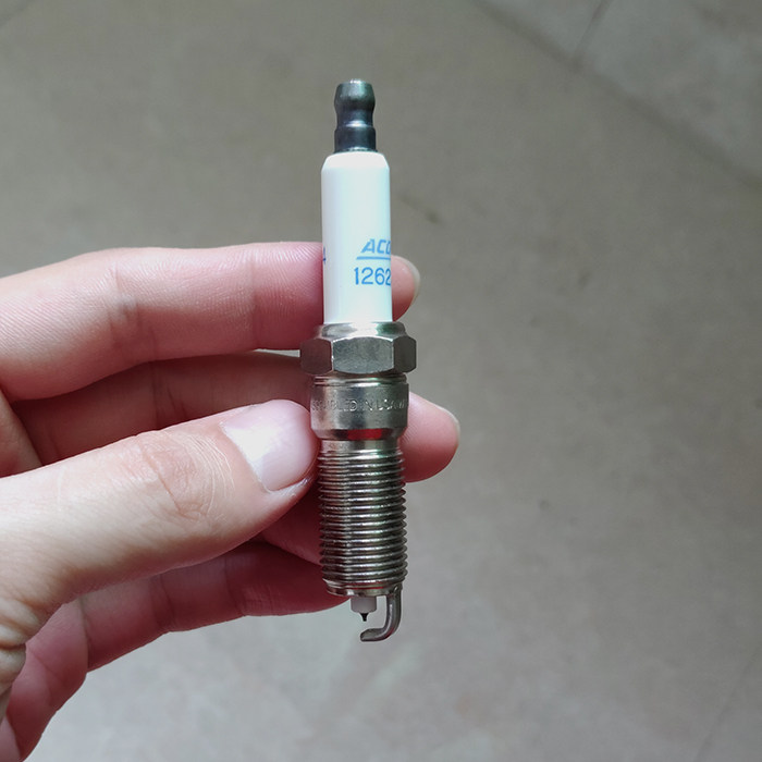 德科原厂铱金火花塞别克gl8君越科雷凯迪拉克赛威火花塞