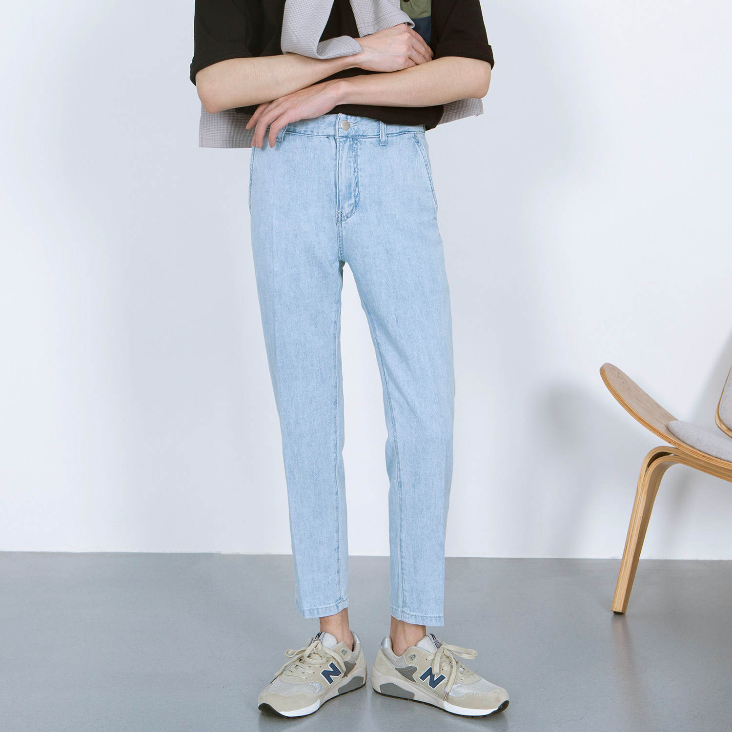 春夏季薄款柔软浅色九分牛仔裤男修身直筒休闲裤子男2021年新款潮