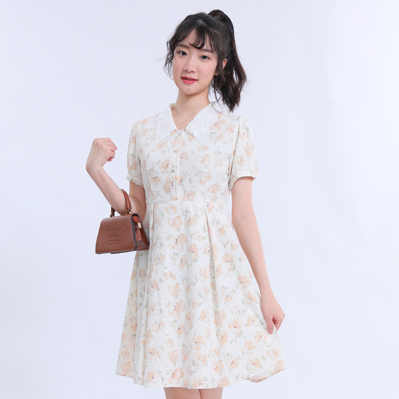 shunufang十八淑女坊夏季连衣裙短袖娃娃碎花修身连衣裙