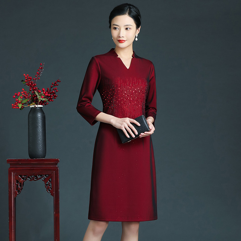妈妈婚宴礼服连衣裙高贵洋气春秋装年轻喜婆婆丈母娘结婚旗袍秋冬
