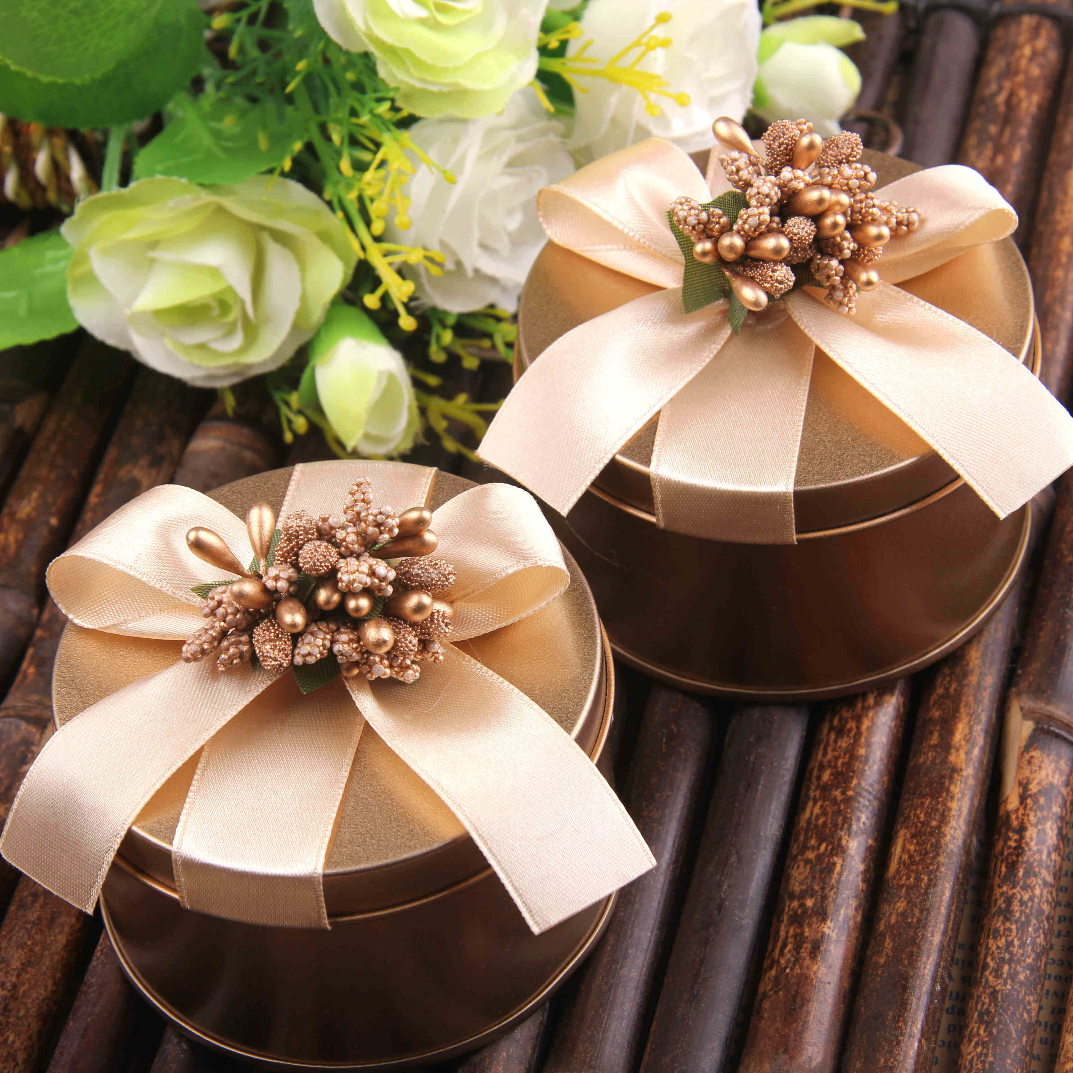 结婚礼喜糖盒子马口铁盒个性糖果盒包装盒创意圆形欧式礼盒婚庆