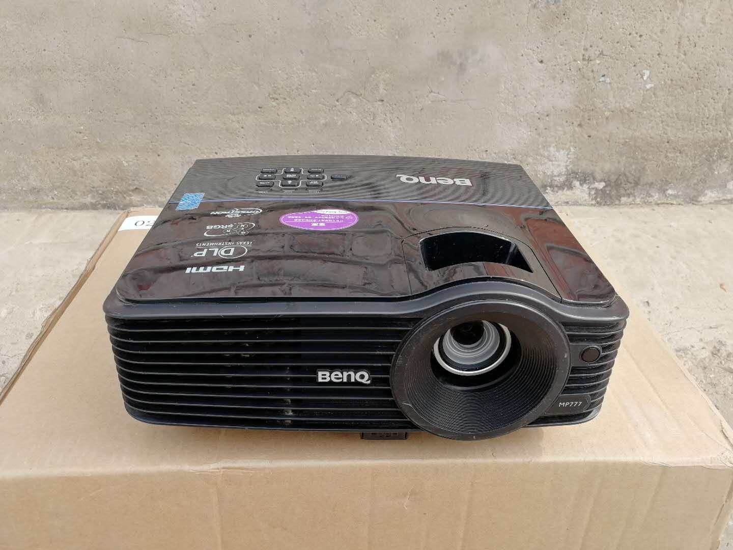 二手投影机明基mp777高清1080p家用办公wifi短焦投影仪4000流明